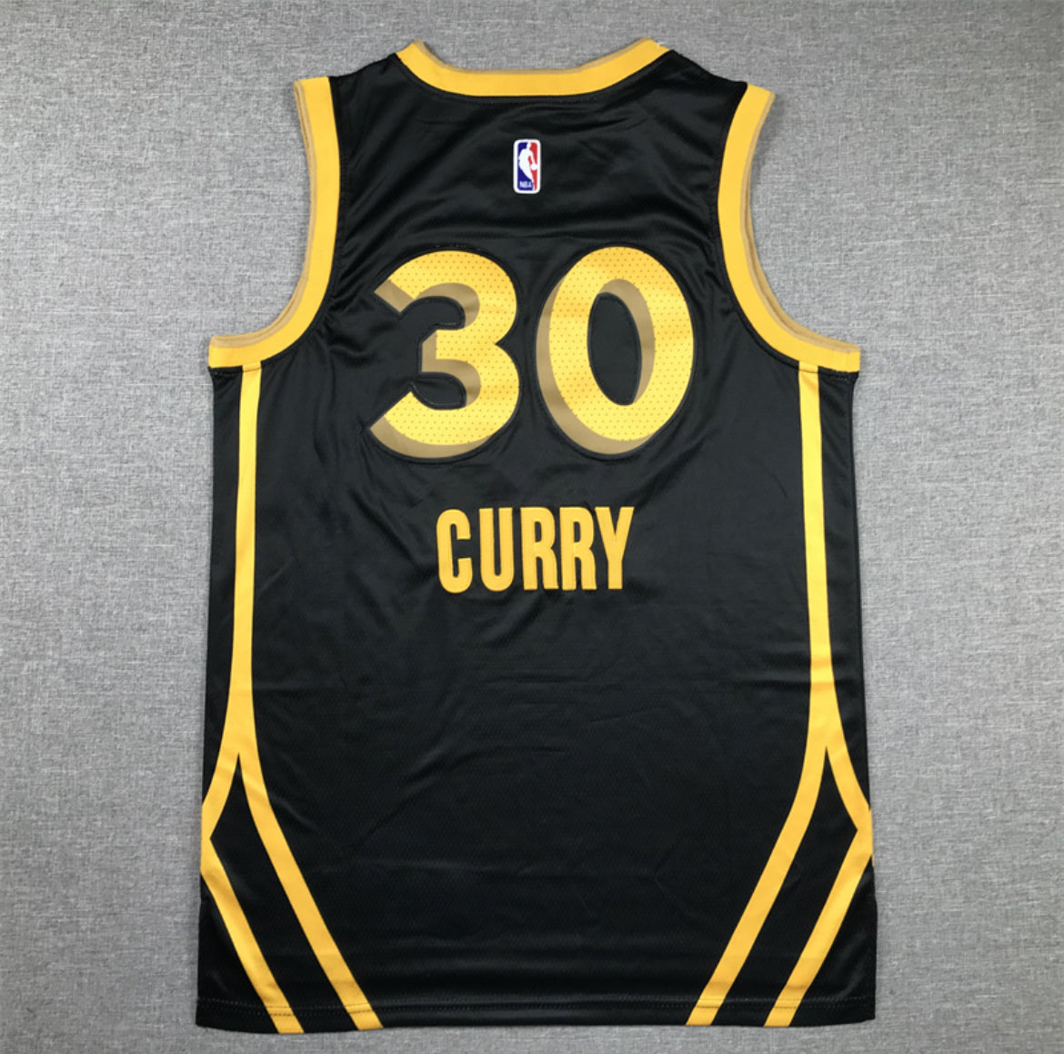 Stephen Curry #30 Jerseys – Warriors Blanca + “San Francisco” Negra (Edición Especial)