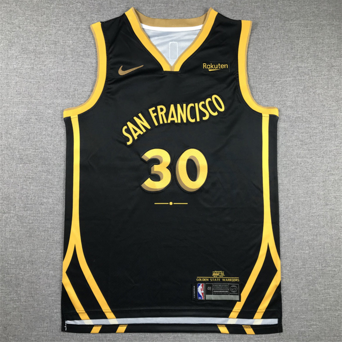 Stephen Curry #30 Jerseys – Warriors Blanca + “San Francisco” Negra (Edición Especial)