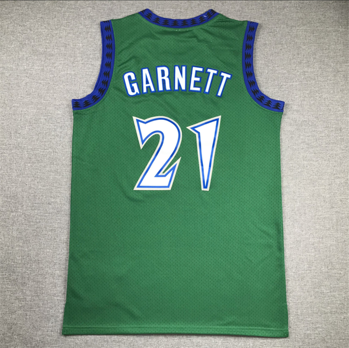 Trío de Jerseys Kevin Garnett #21 Timberwolves (White / Green / Blue)