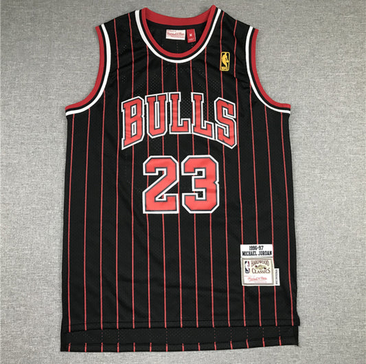 Jersey Negra Michael Jordan #23 Chicago Bulls 1996-97 Hardwood Classics