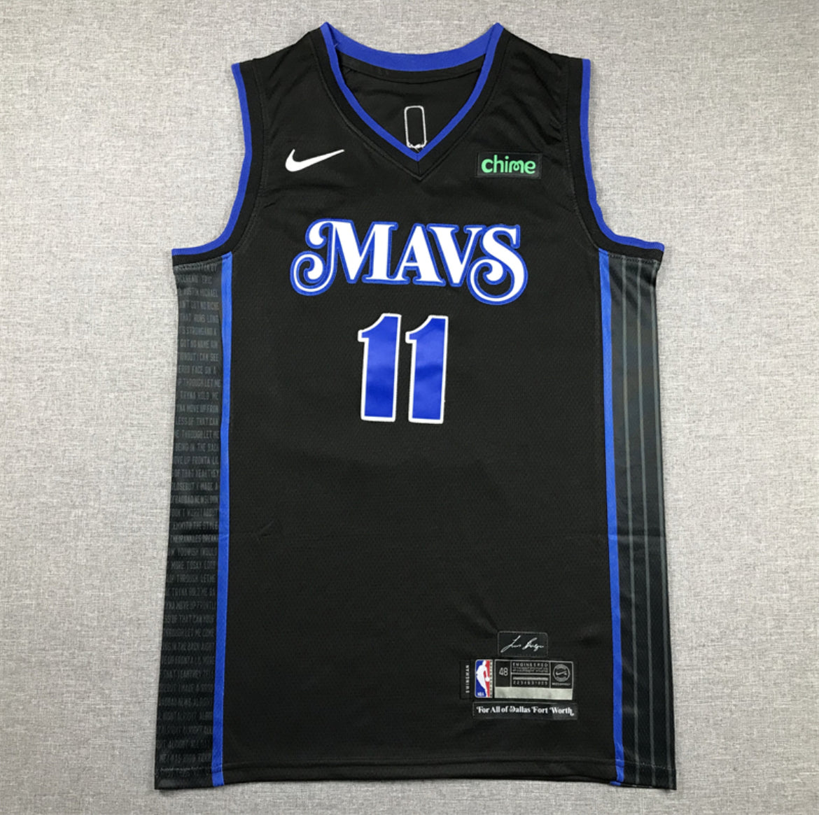 Kyrie Irving #11 Jersey Negra – Dallas Mavericks Edición Statement