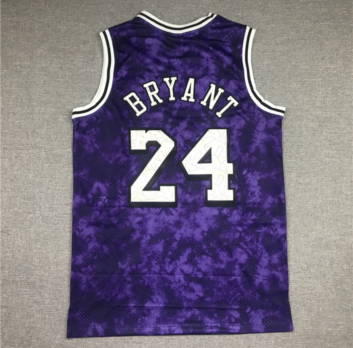 Kobe Bryant #24 Lakers (Morado Tie-Dye)