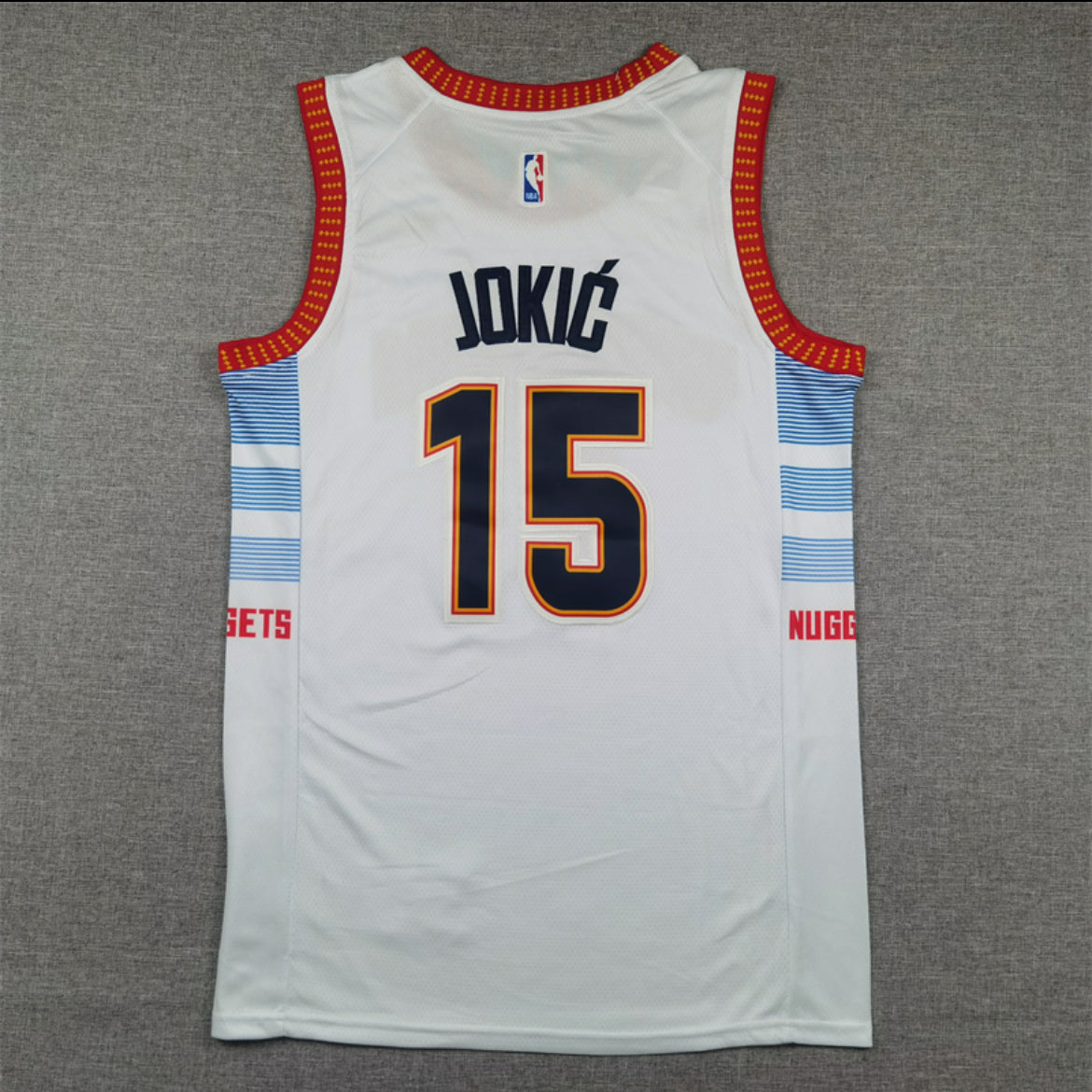 Jersey Blanca Nikola Jokić #15 – Denver Nuggets Edición Association