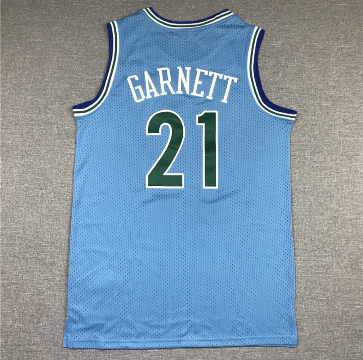 Trío de Jerseys Kevin Garnett #21 Timberwolves (White / Green / Blue)